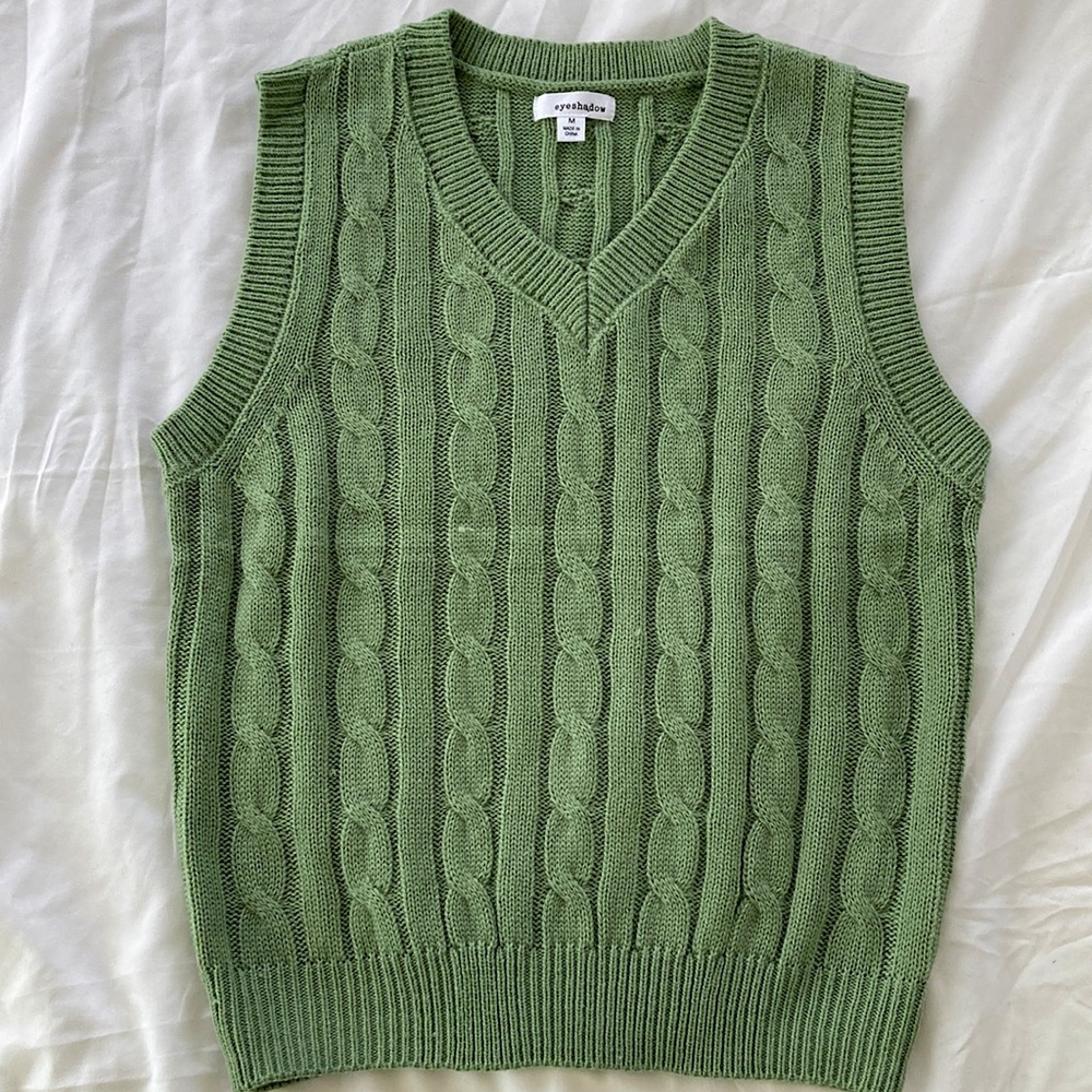 women’s knitted vest